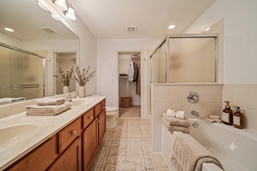 284 Edmundton Circle Property Photo 22