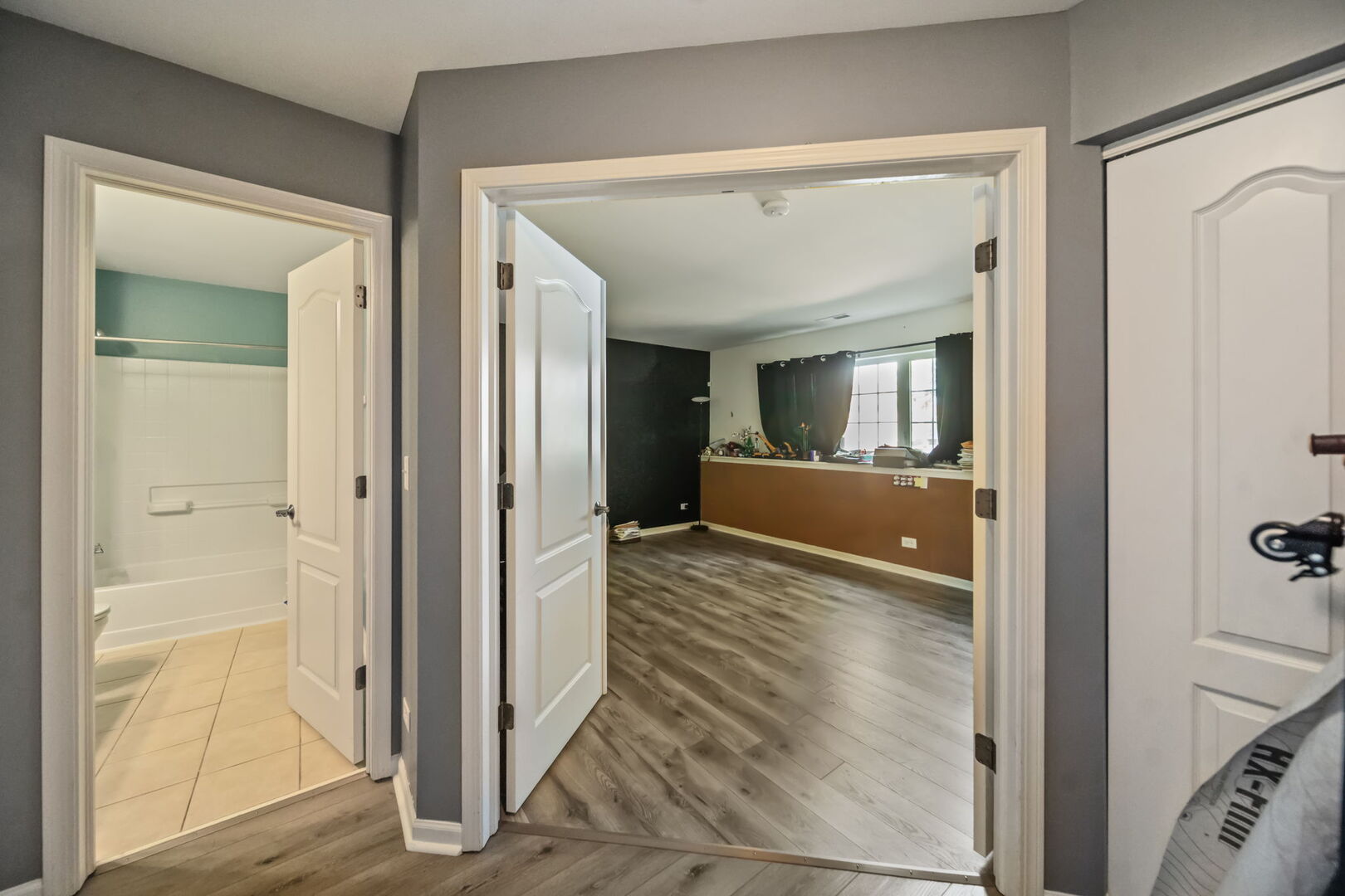 284 Edmundton Circle Property Photo 28