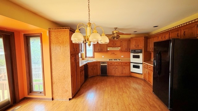 18348 Carriage Lane Property Photo 5