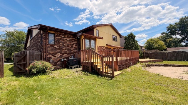 18348 Carriage Lane Property Photo 12