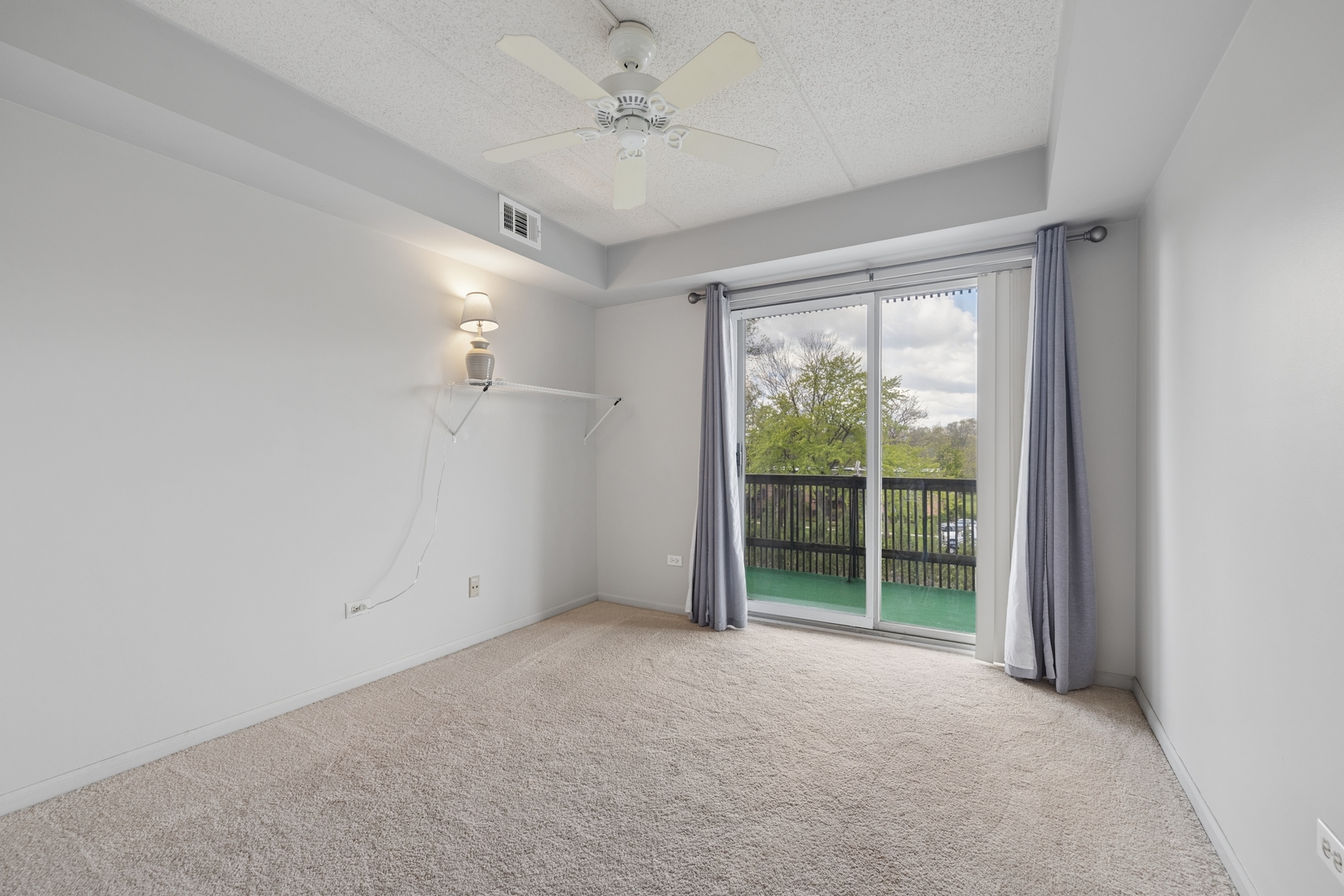8025 Woodglen Lane 403 Property Photo 22