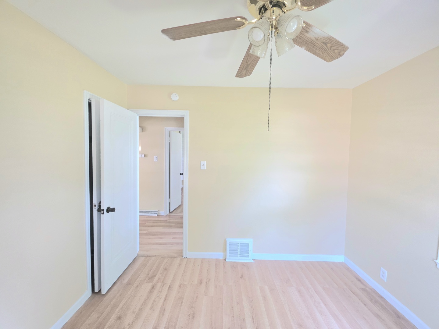 1312 Richmond Street Property Photo 8