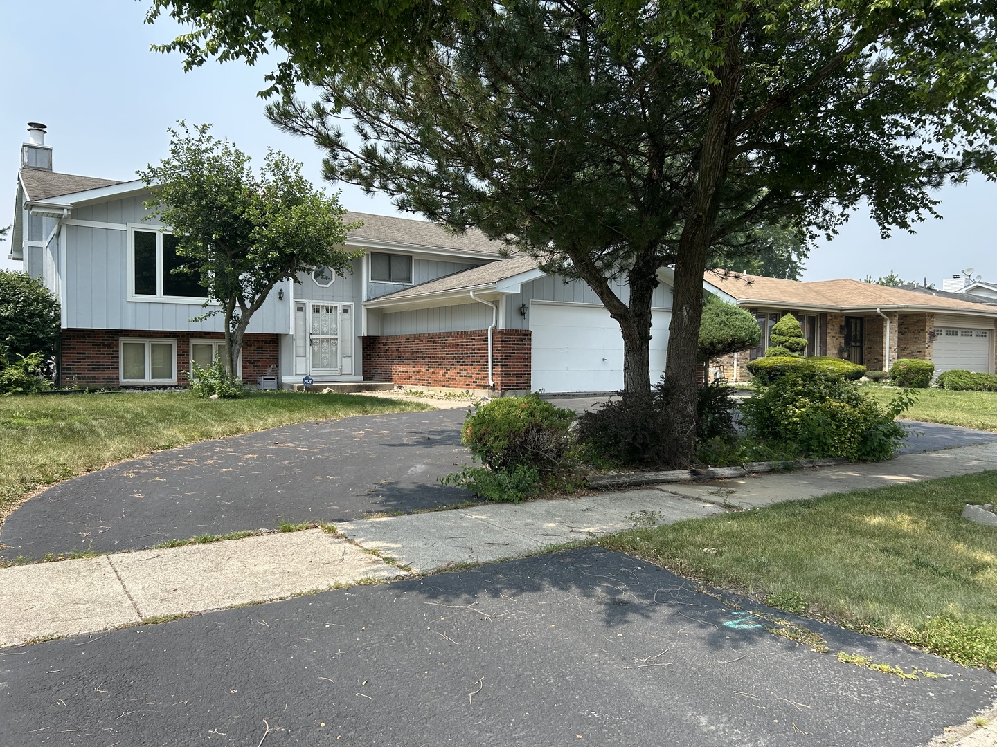 20148 Cypress Avenue Property Photo 2