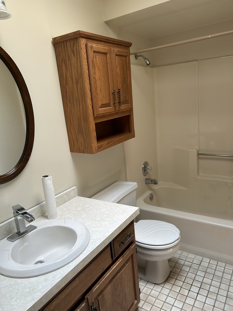 20148 Cypress Avenue Property Photo 11