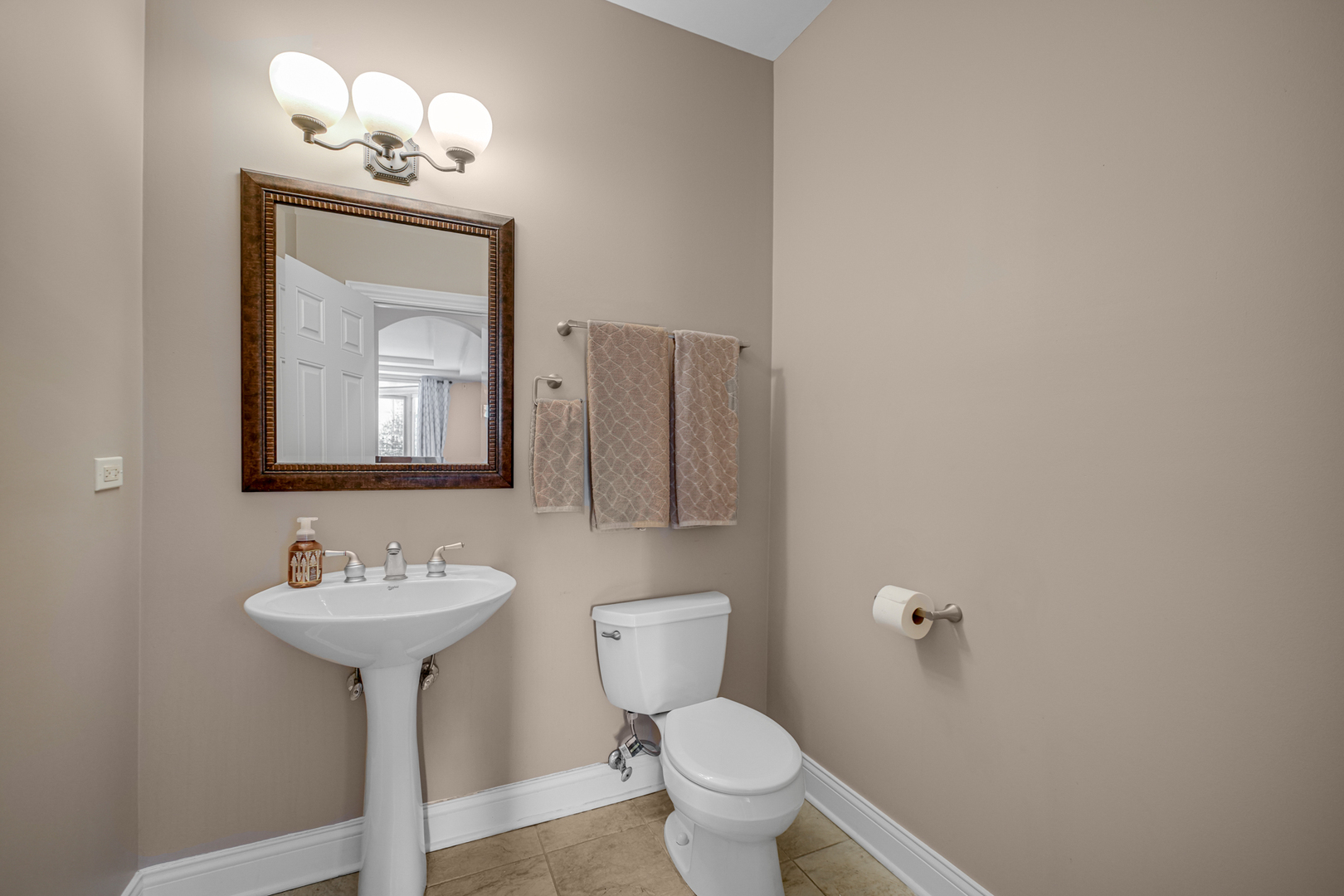 4825 W 92nd Street Property Photo 25