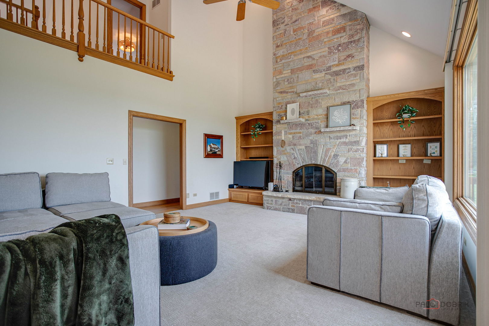 1400 Eagle Ridge Drive Property Photo 4