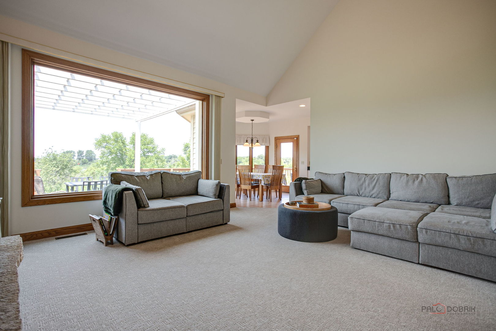 1400 Eagle Ridge Drive Property Photo 5