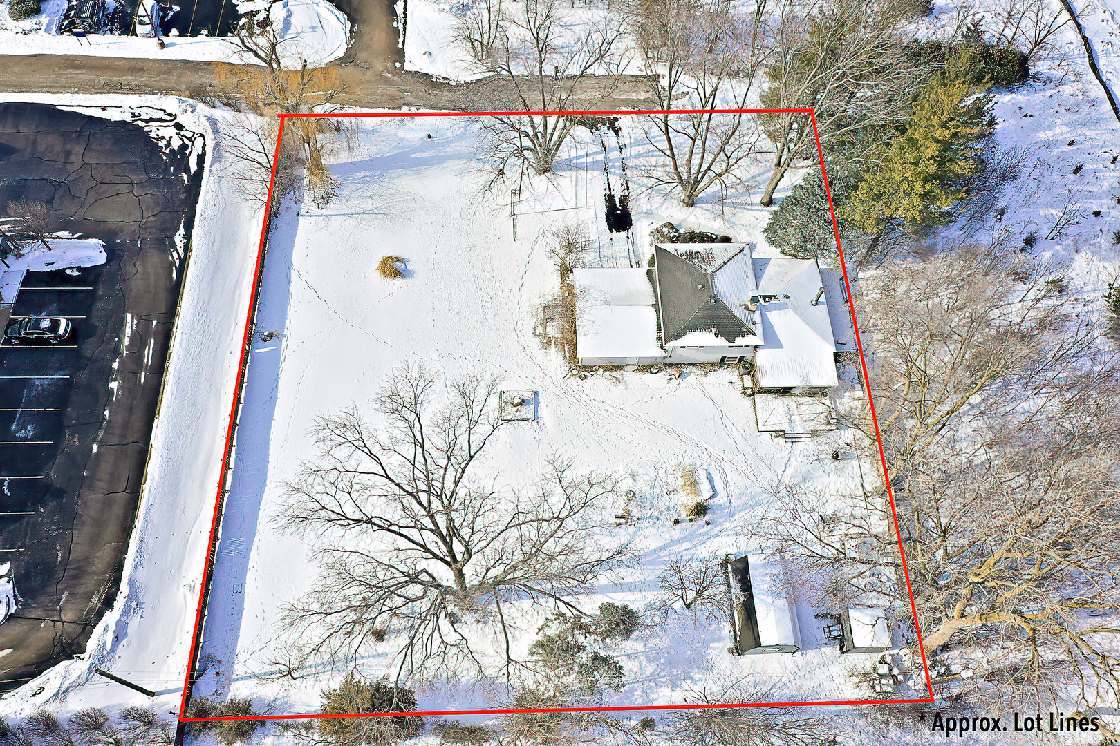 8 E Rollins Road Property Photo 23
