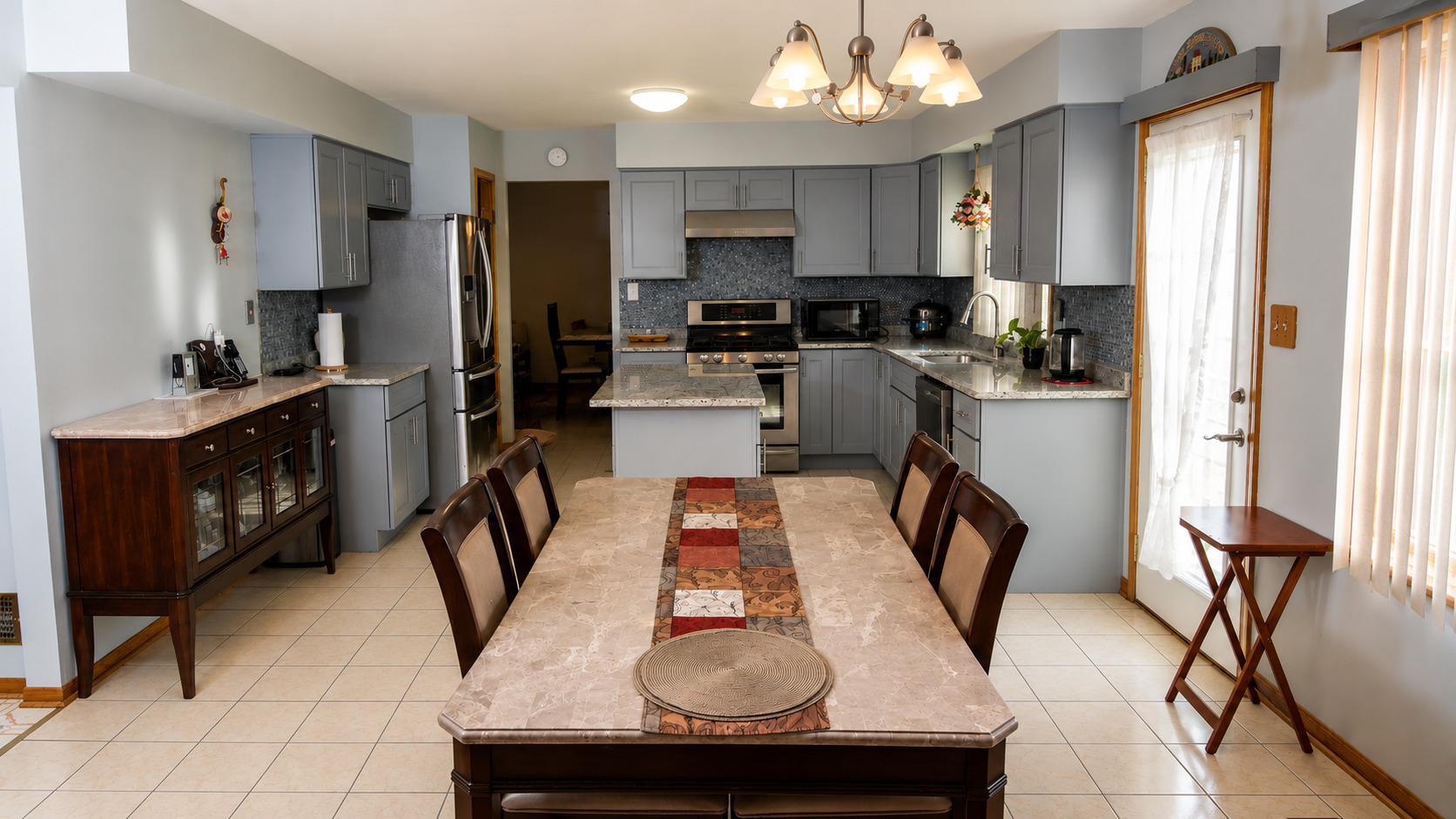 10s168 Oneill Drive Property Photo 8