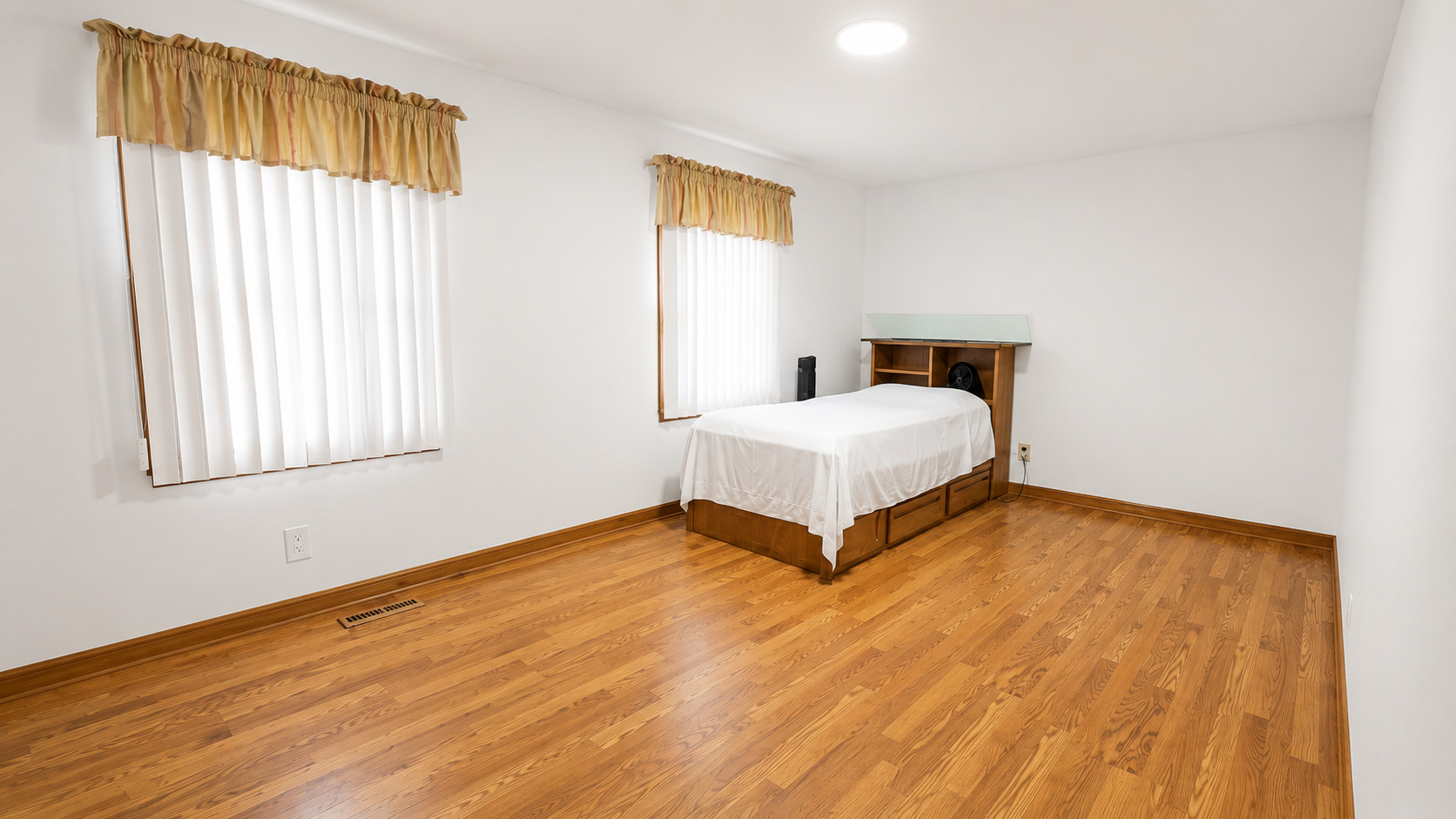 10s168 Oneill Drive Property Photo 14