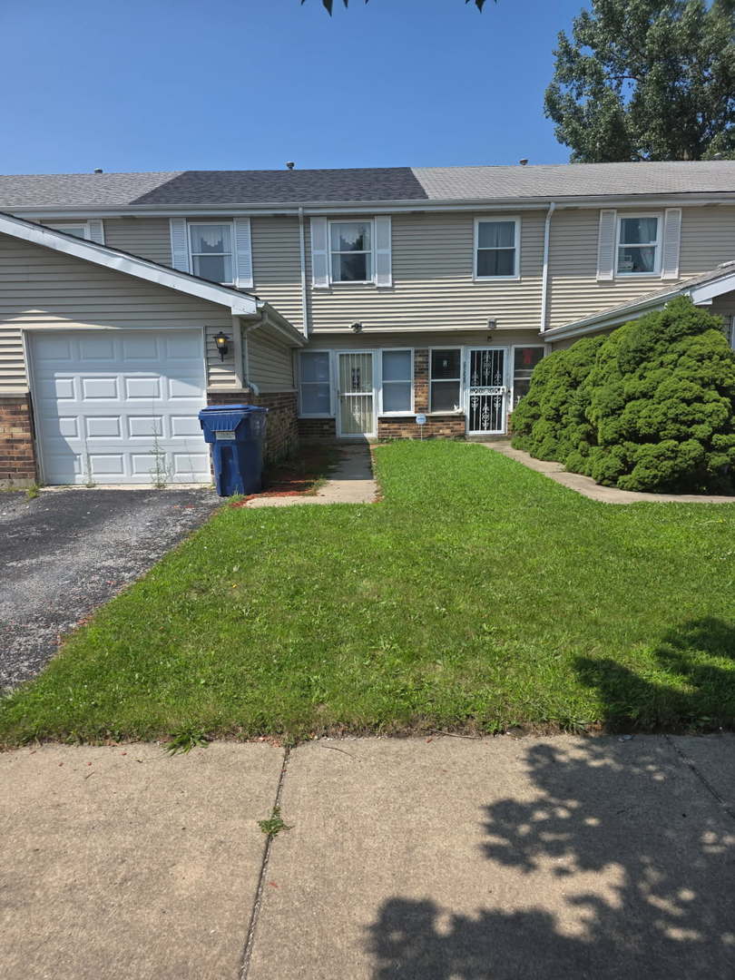 2620 E Martha Place Property Photo 1