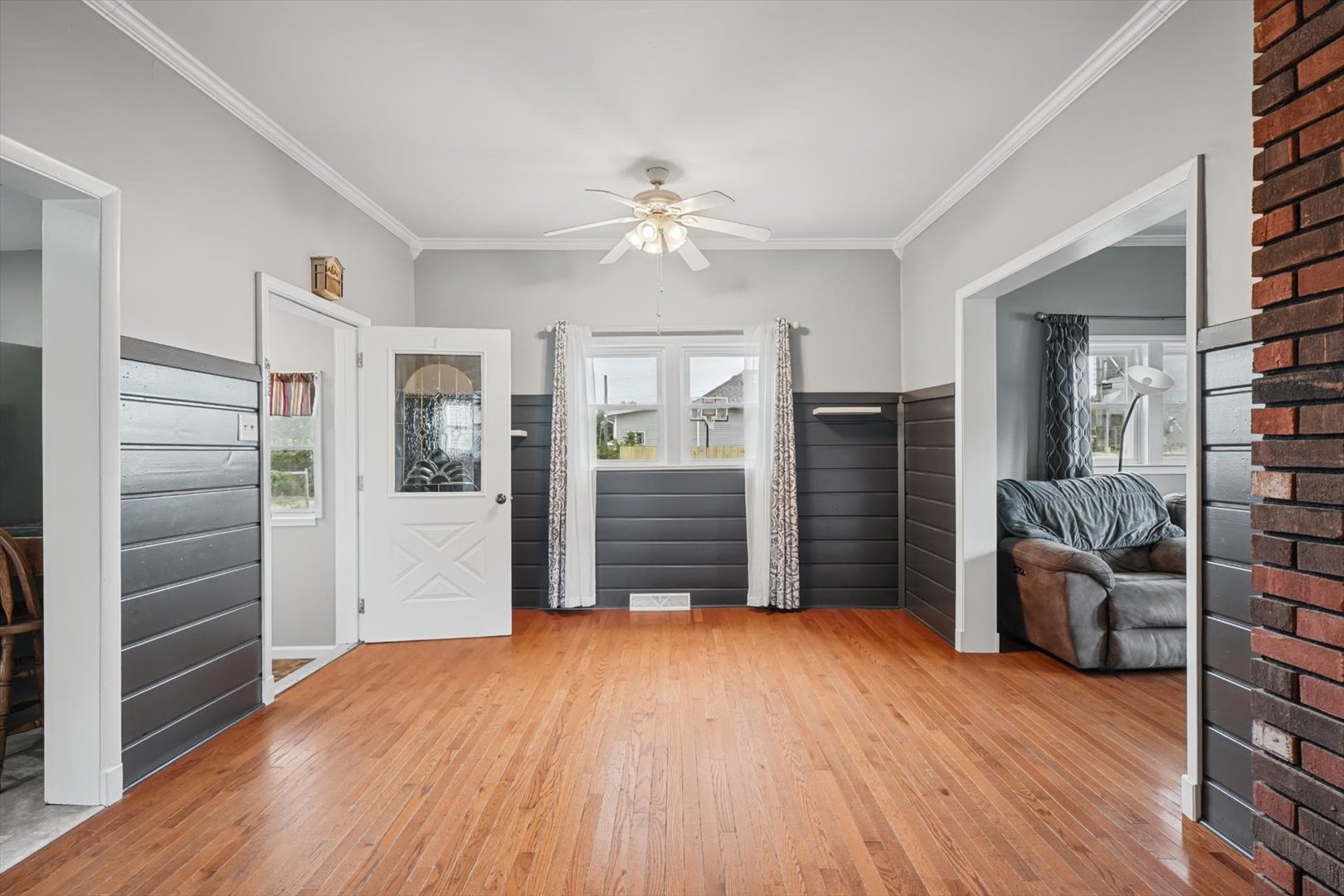 108 S Main Property Photo 25