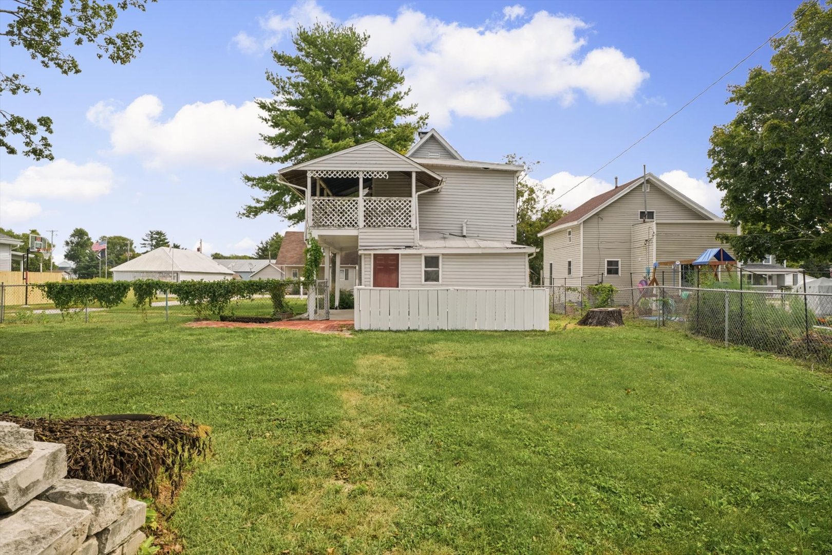 108 S Main Property Photo 43
