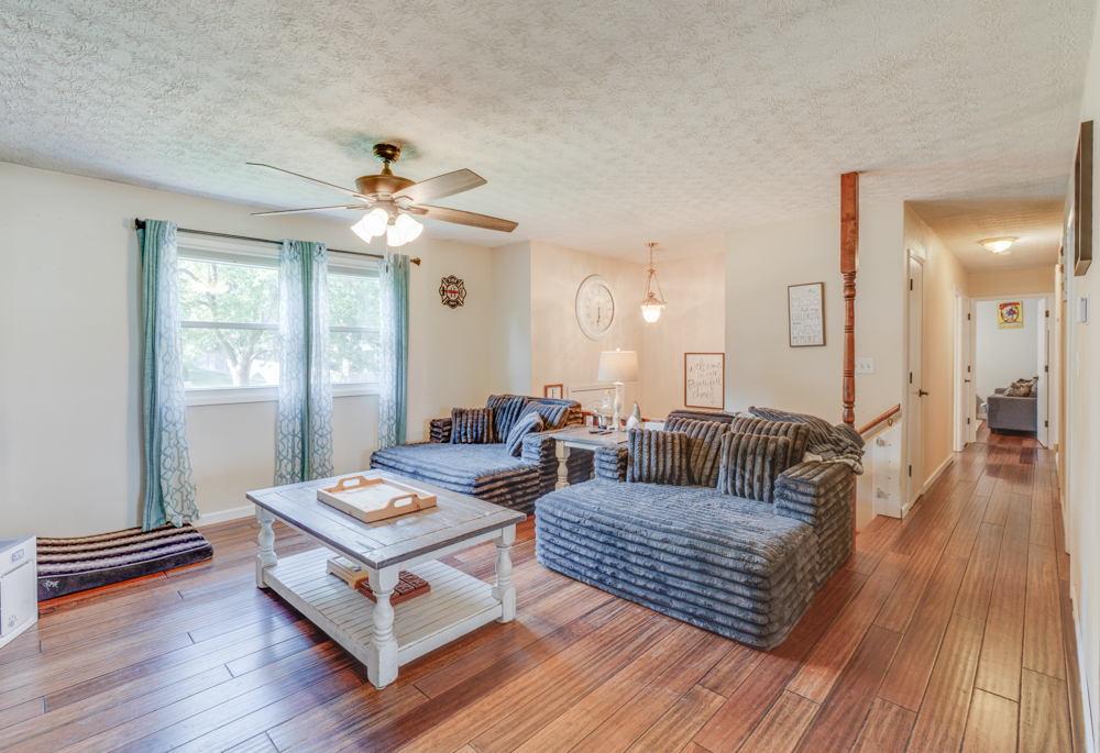 1109 Douglas Street Property Photo 26
