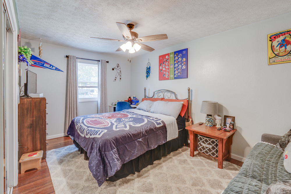 1109 Douglas Street Property Photo 41