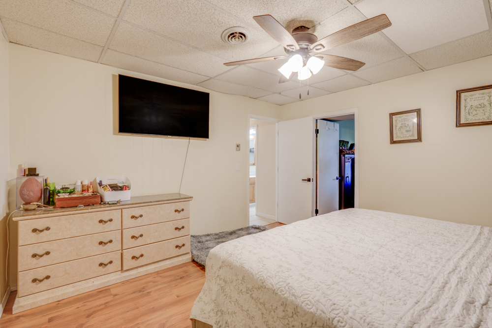 1109 Douglas Street Property Photo 46
