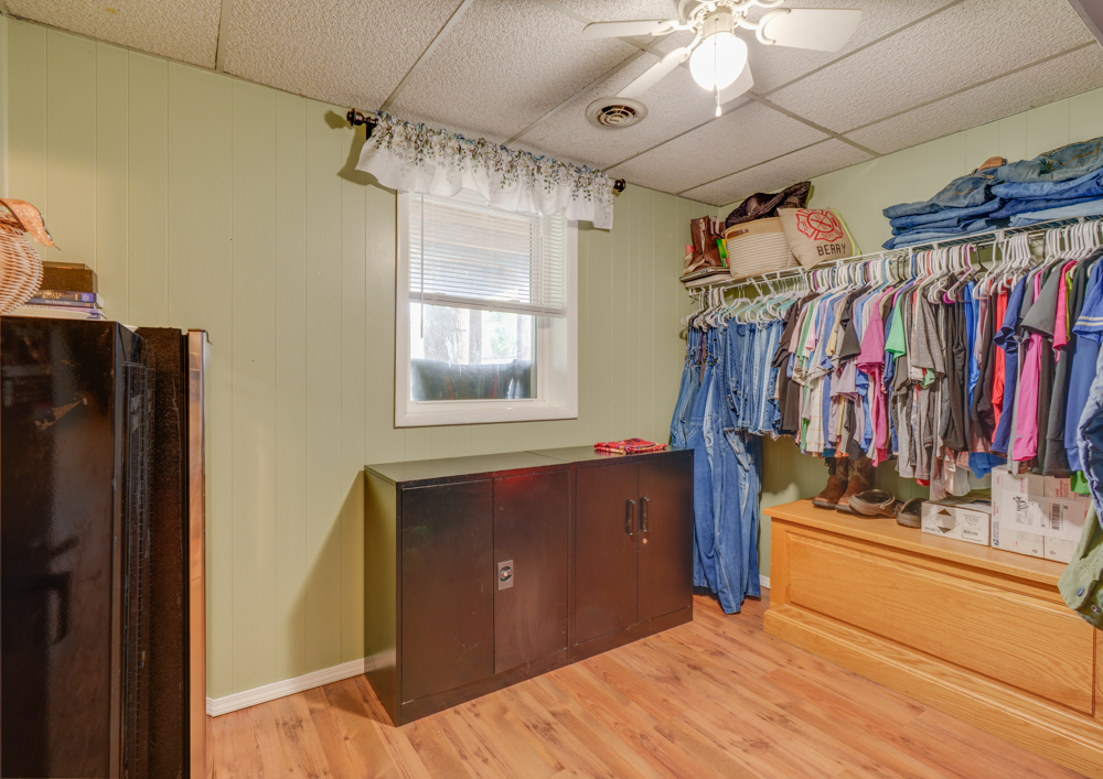 1109 Douglas Street Property Photo 47