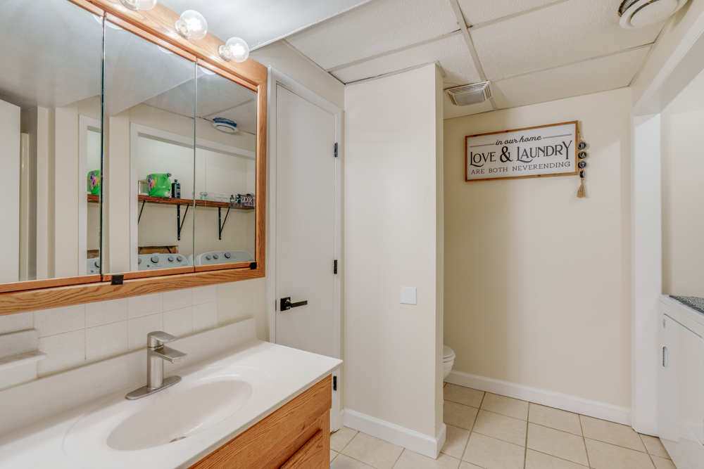 1109 Douglas Street Property Photo 49