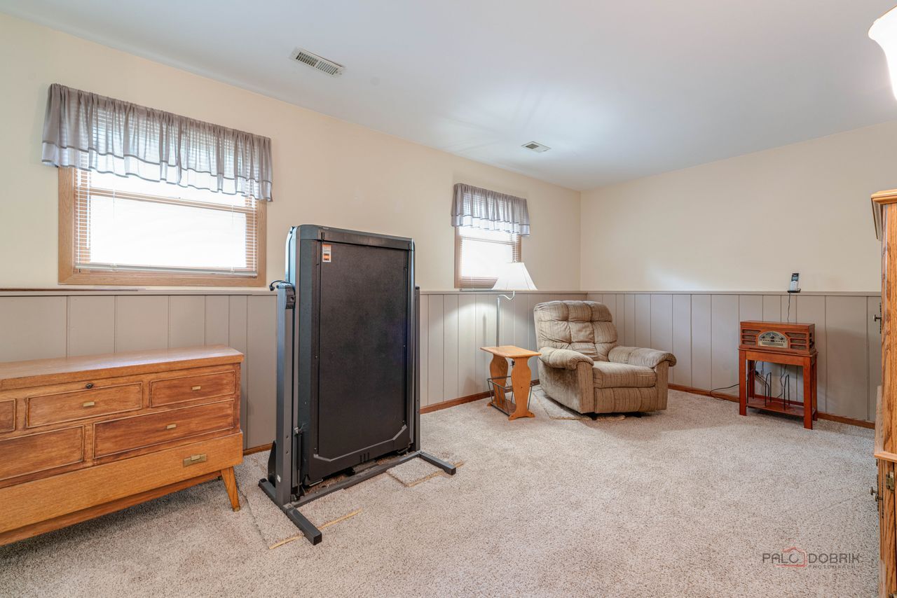 916 Lorelei Drive Property Photo 13