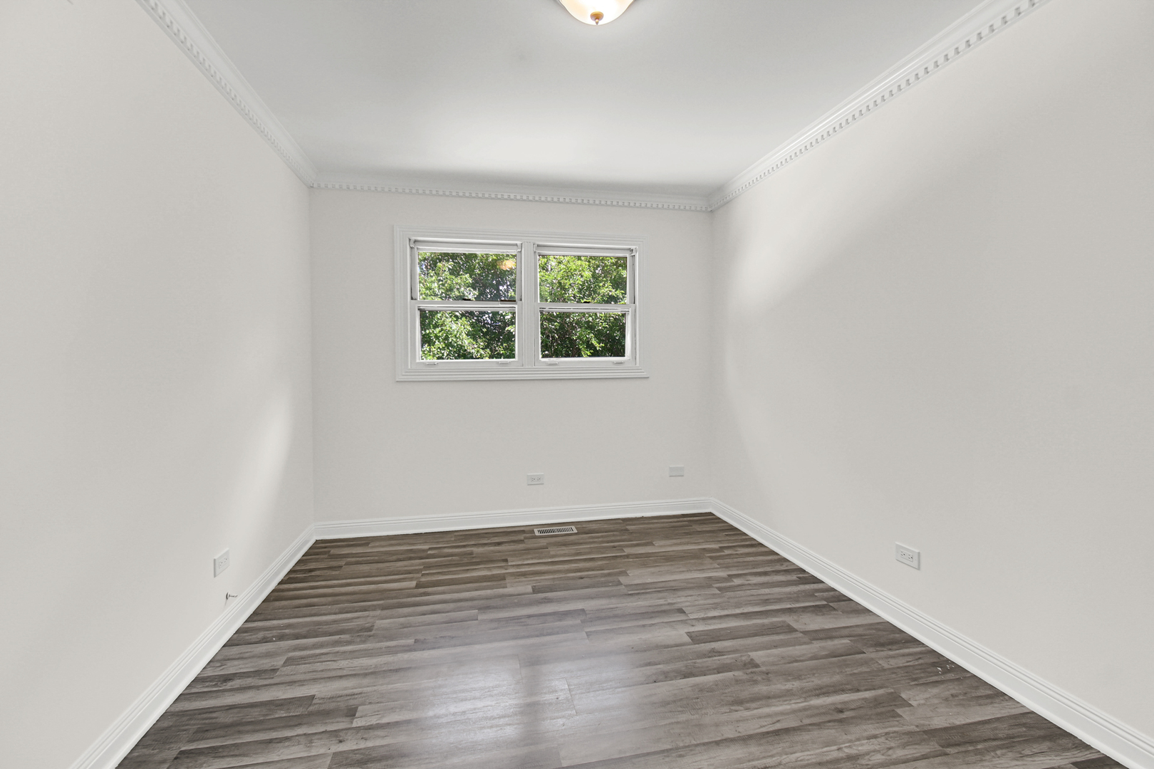 3252 87th Street Property Photo 17