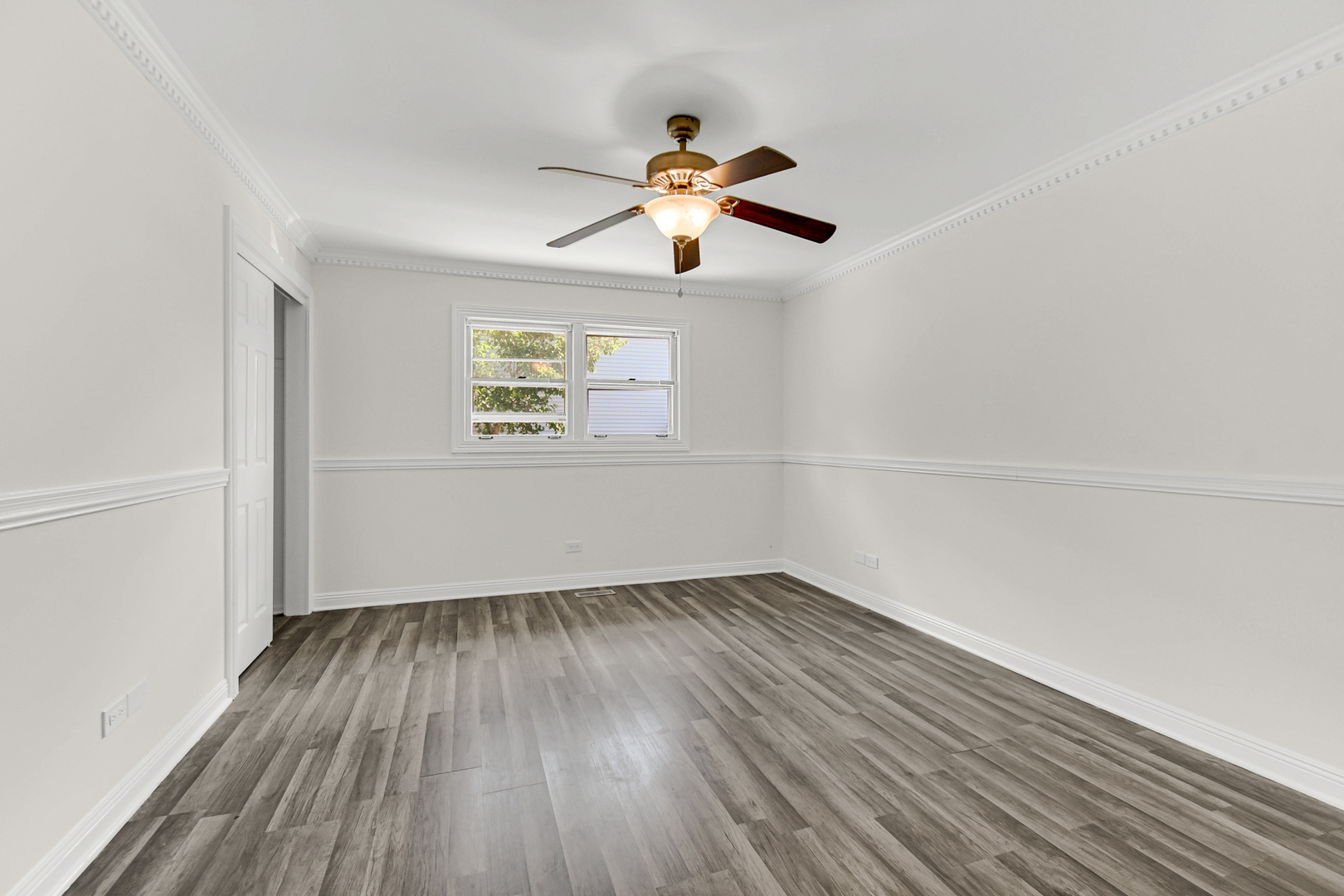 3252 87th Street Property Photo 18