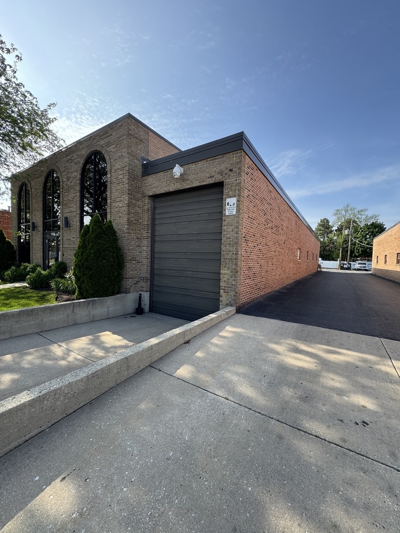 1016 Lunt Avenue Property Photo 19