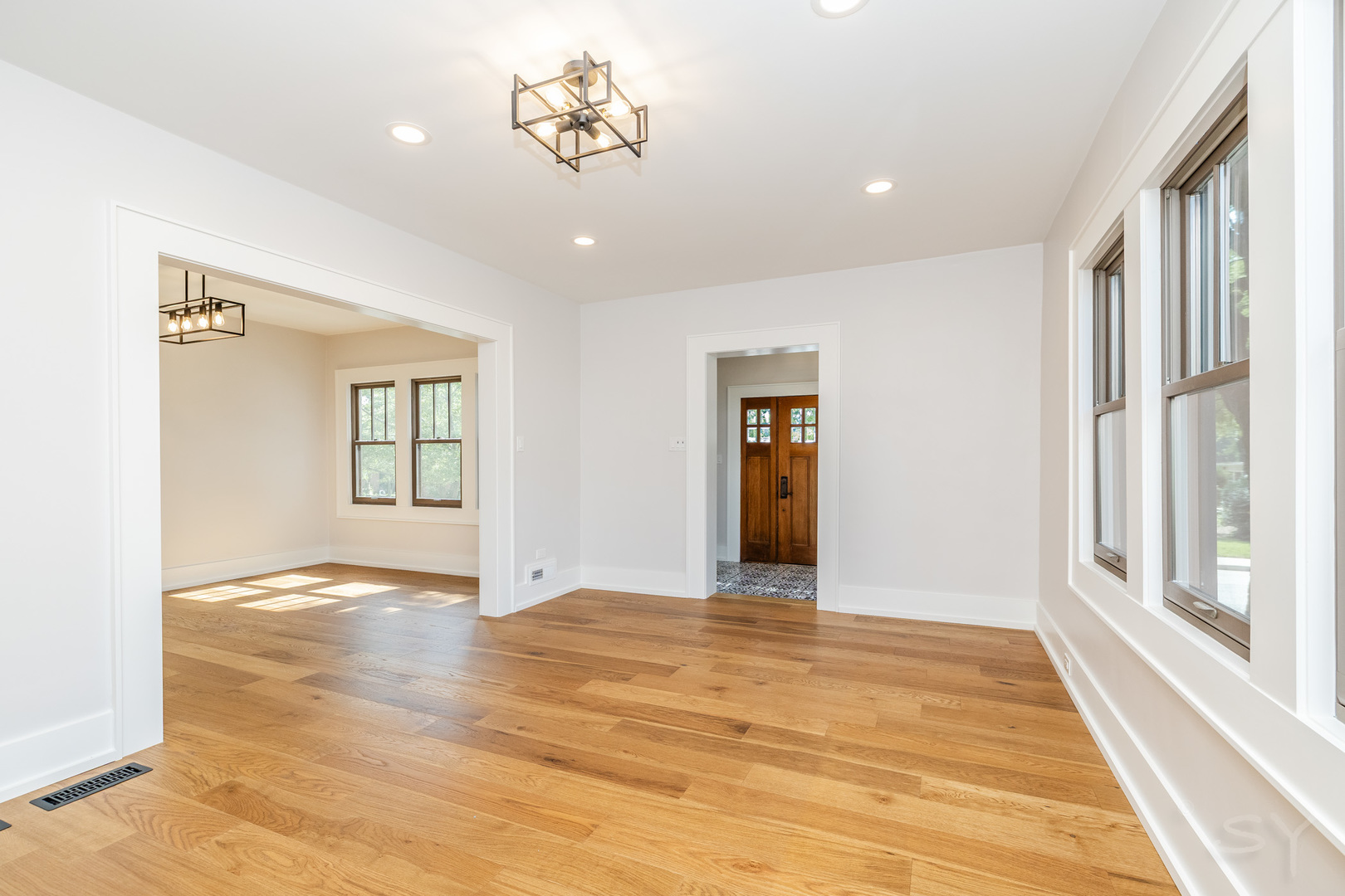 330 S River Lane Property Photo 6