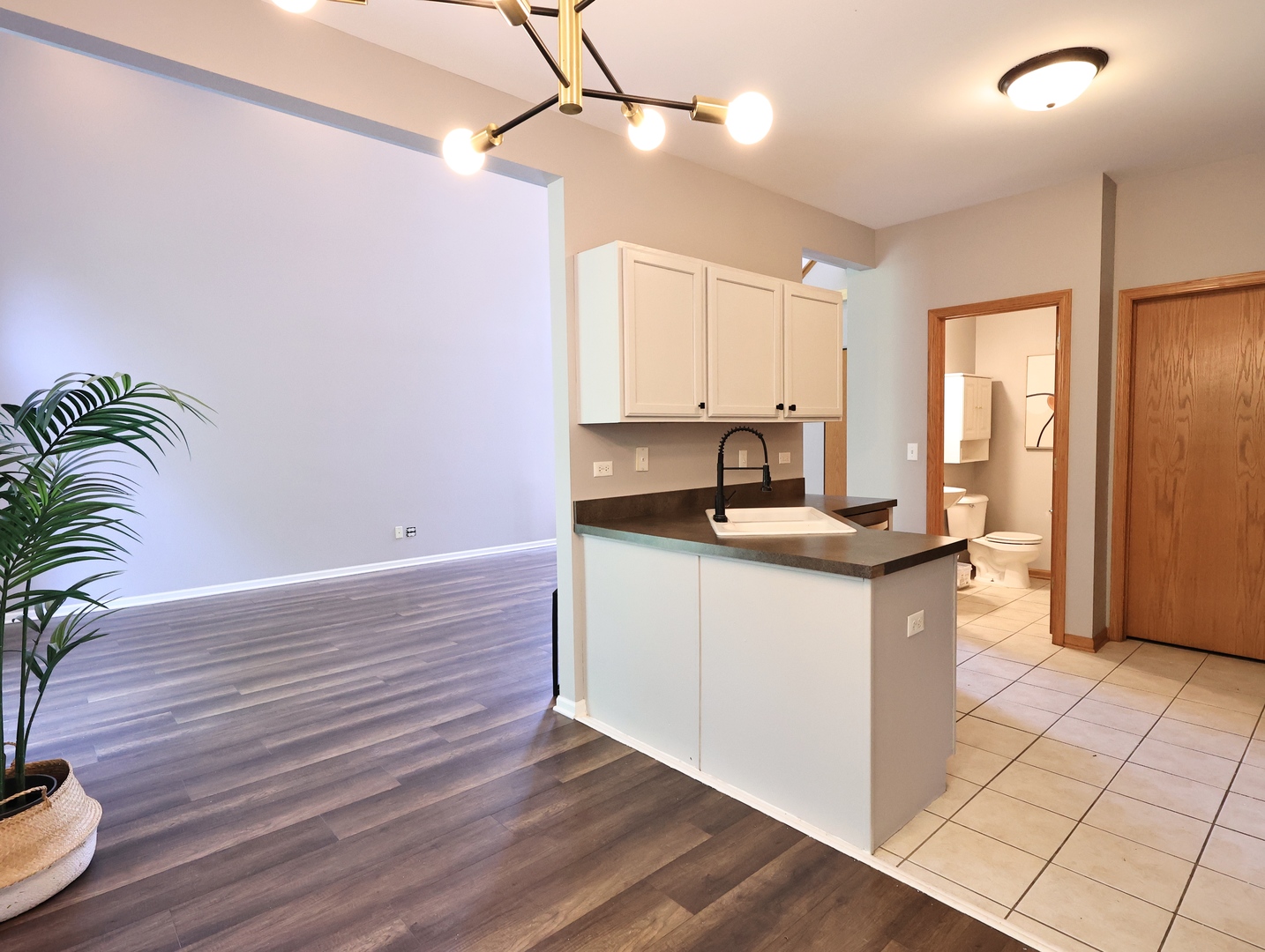 2607 Oak Tree Lane Property Photo 12