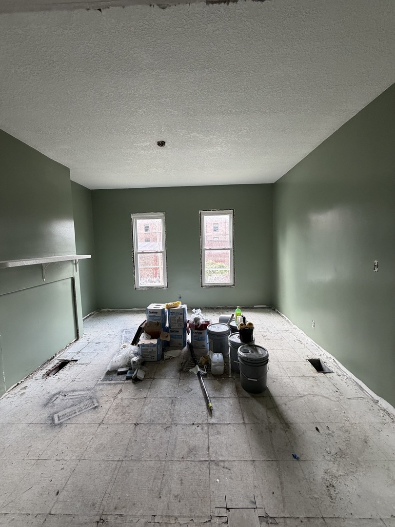 740 Charlotte Street Property Photo 2