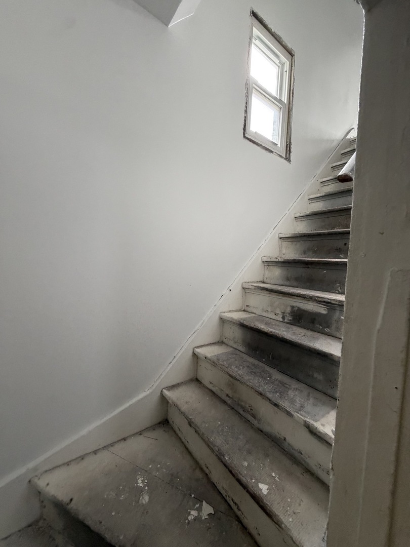 740 Charlotte Street Property Photo 7