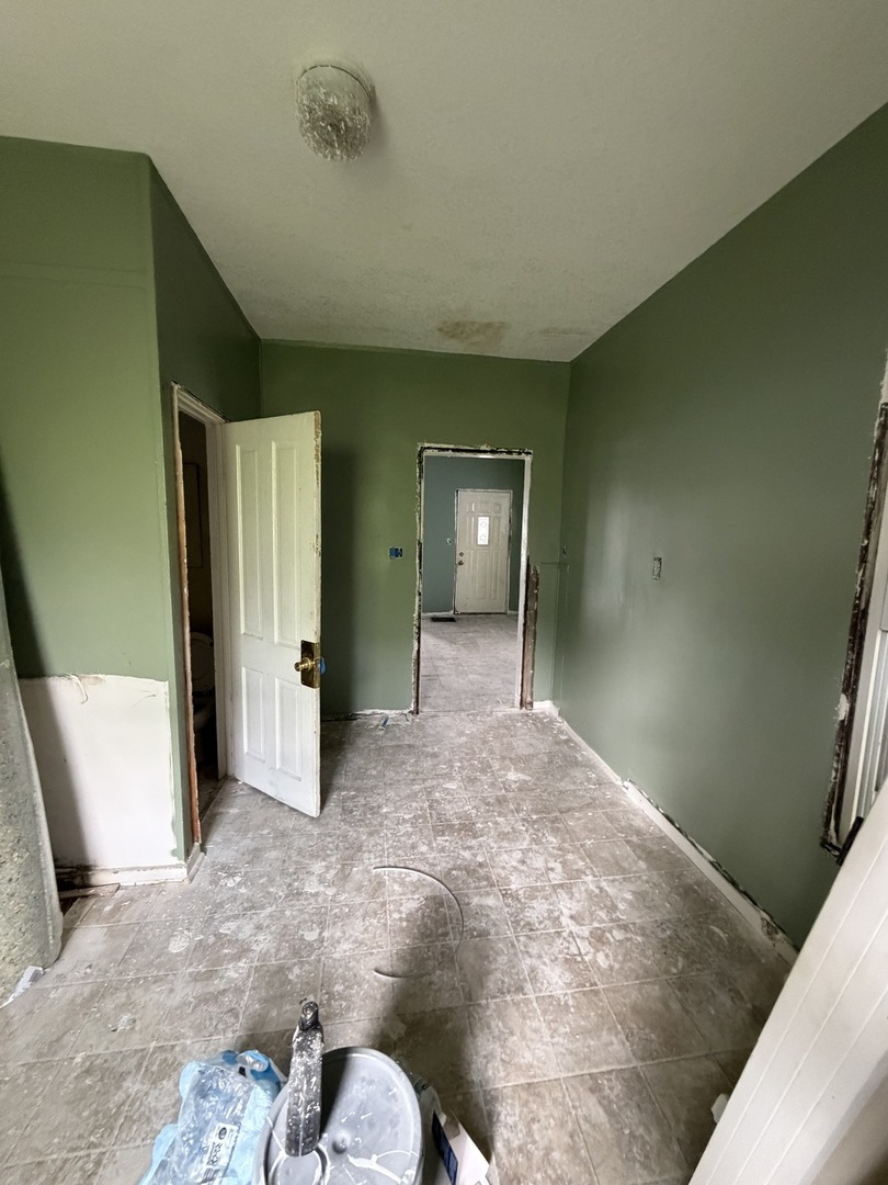 740 Charlotte Street Property Photo 18