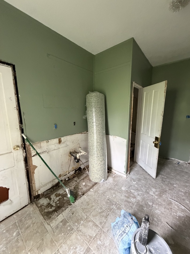 740 Charlotte Street Property Photo 19