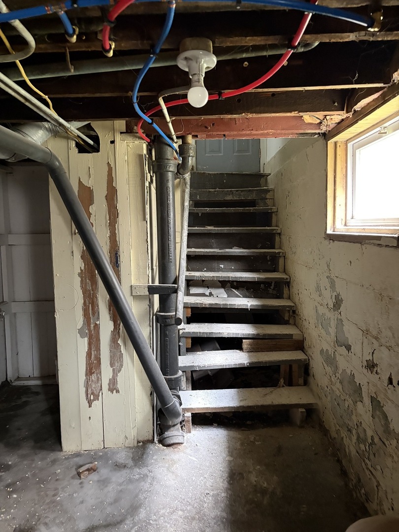 740 Charlotte Street Property Photo 28