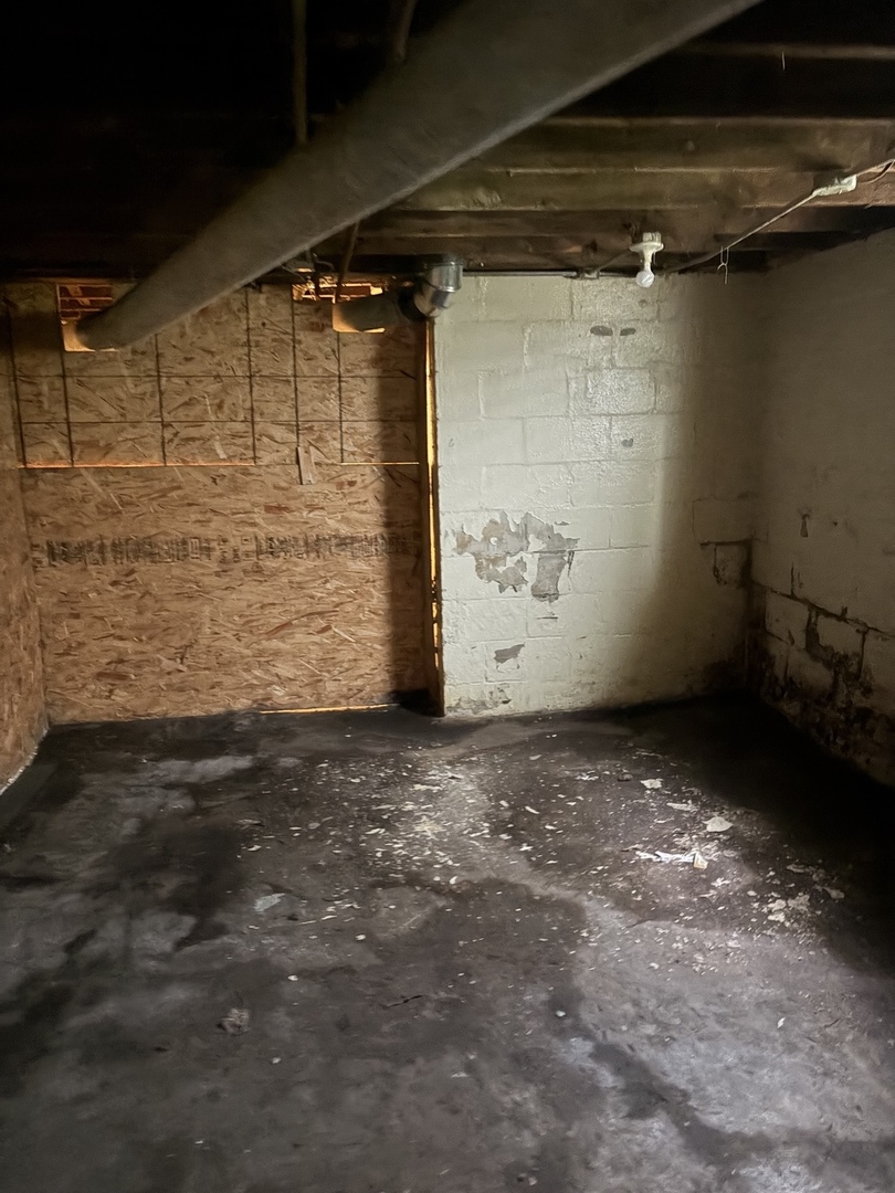 740 Charlotte Street Property Photo 29