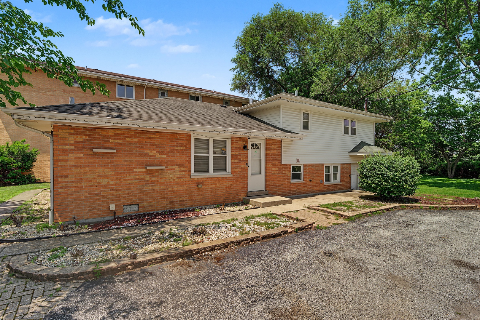 2826 186th Street Property Photo 14