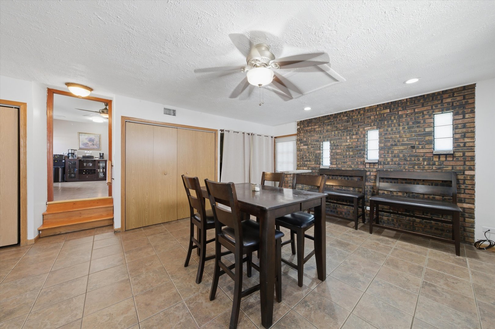 6743 106th Place Property Photo 9