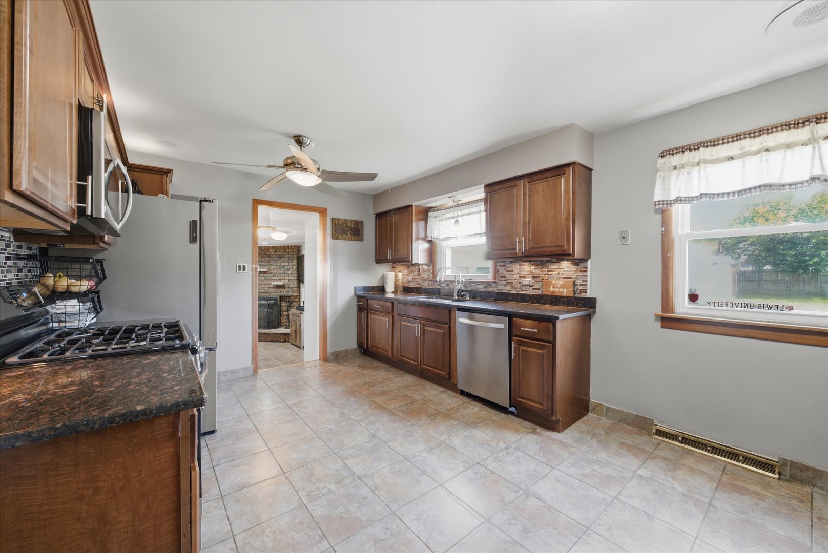 6743 106th Place Property Photo 13