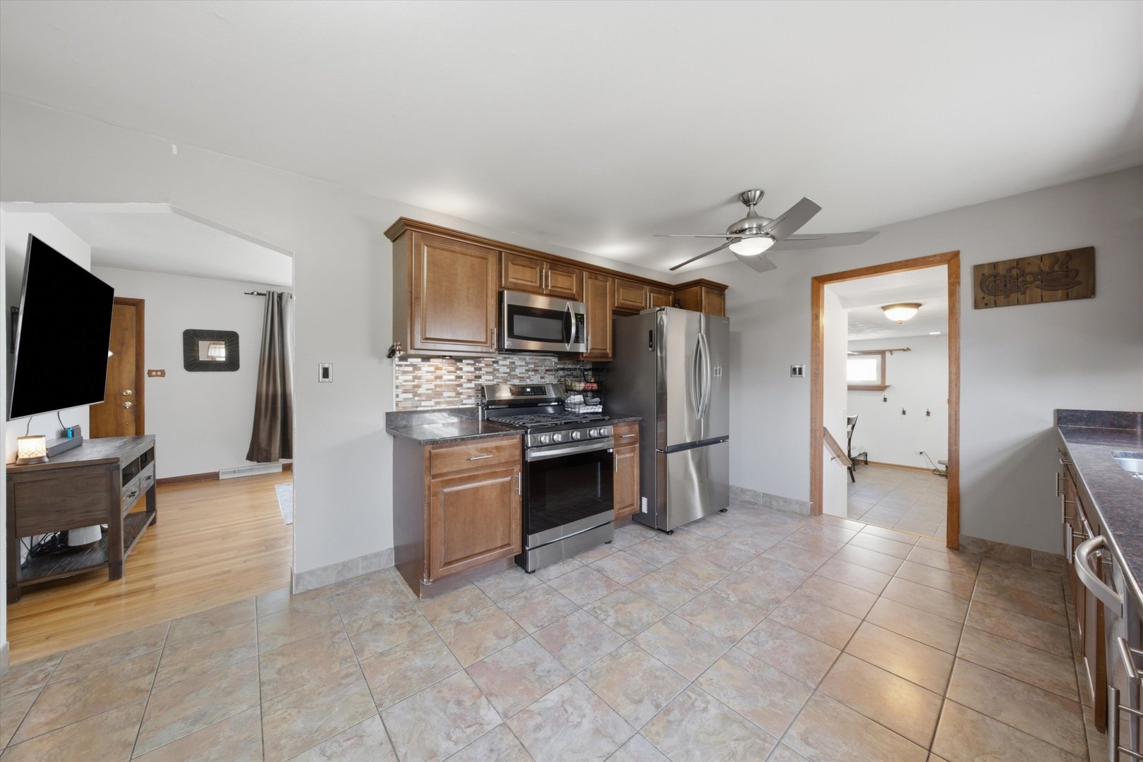 6743 106th Place Property Photo 14