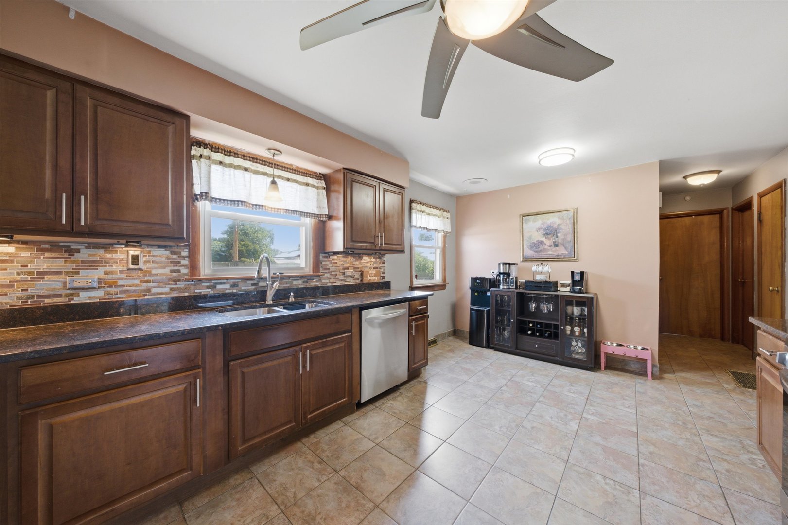 6743 106th Place Property Photo 16
