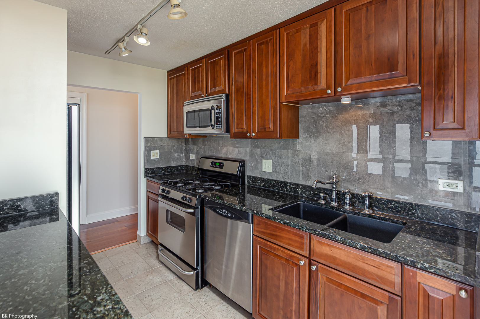 6700 S South Shore Drive 22g Property Photo 19