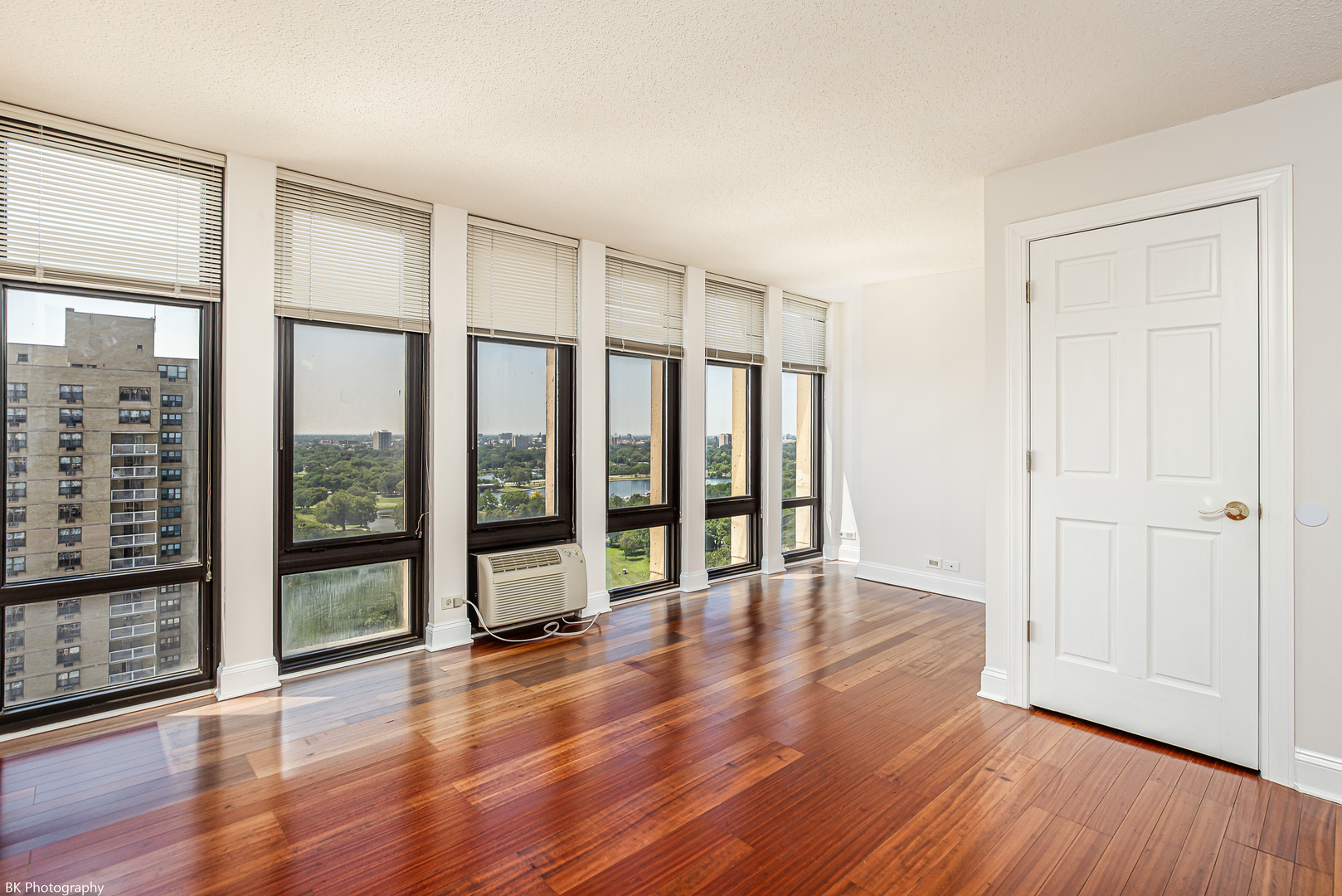 6700 S South Shore Drive 22g Property Photo 20