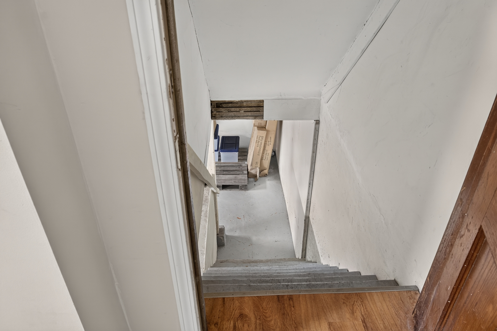 5410 W Division Street Property Photo 7