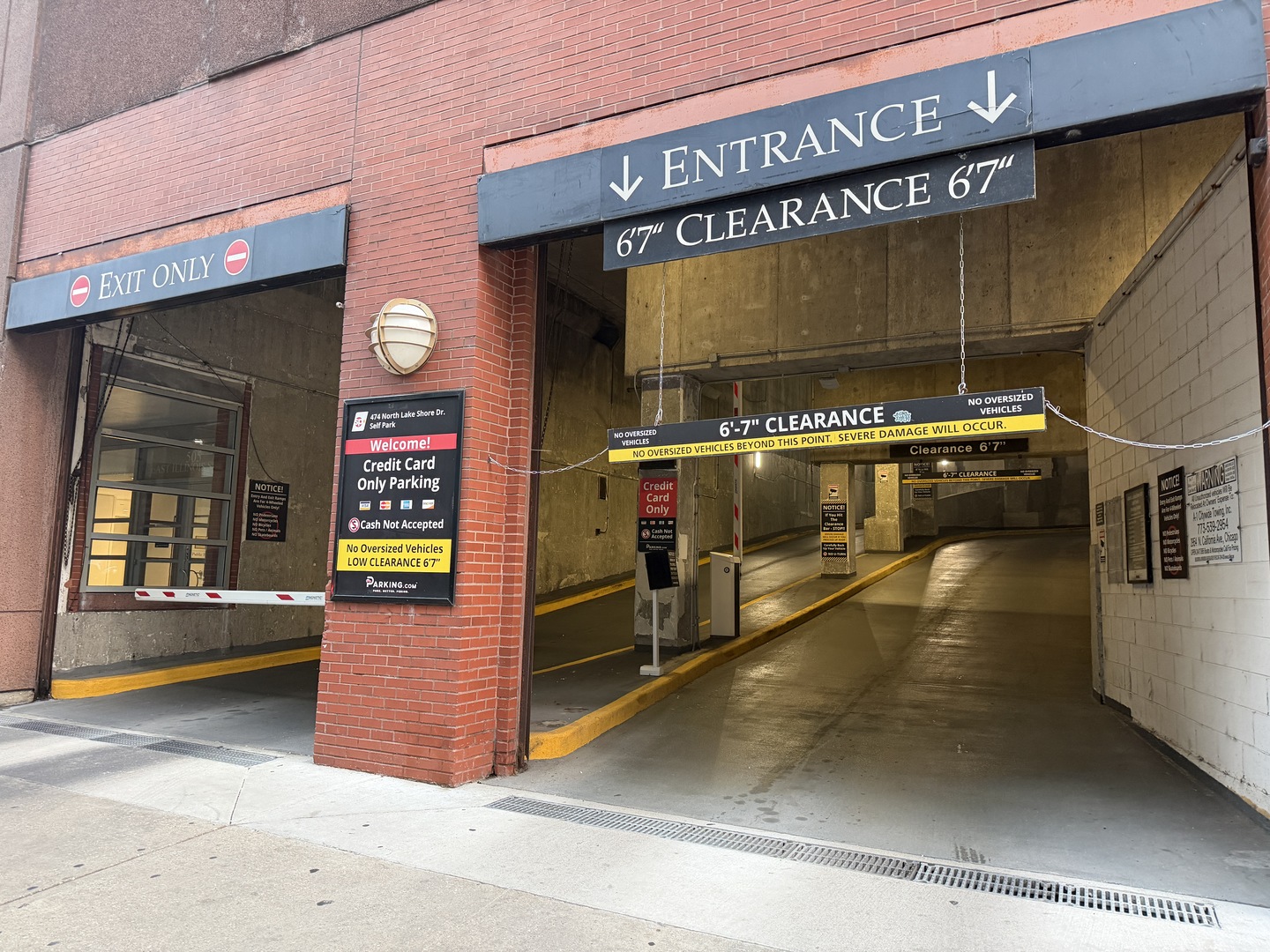 474 N Lake Shore Drive P-27 Property Photo 4