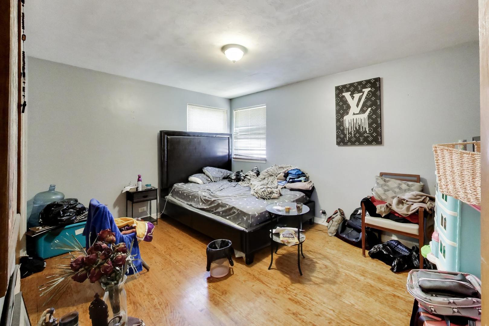 6018 N Campbell Avenue Property Photo 10