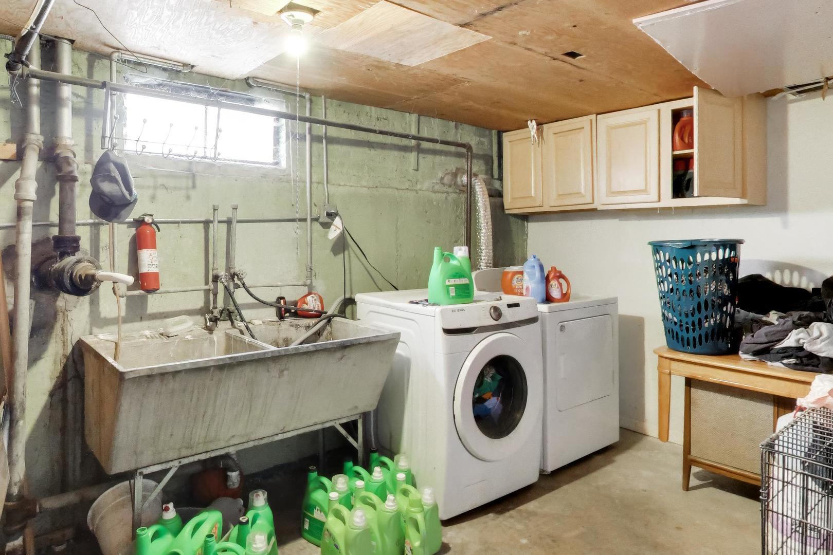 6018 N Campbell Avenue Property Photo 17