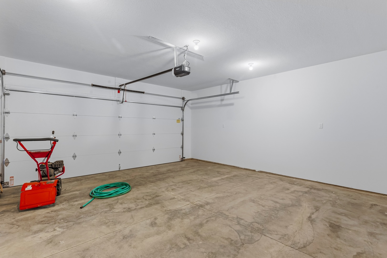 606 Patterson Drive 1 Property Photo 23