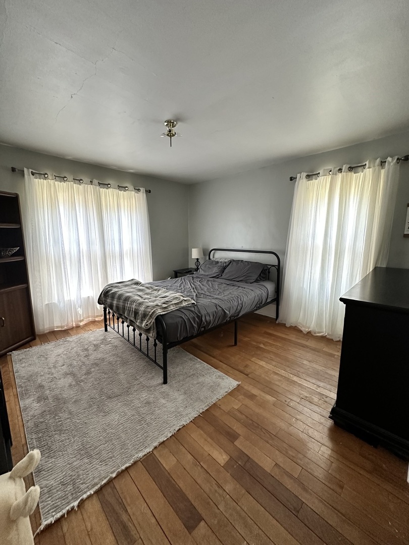 1102 8th Avenue Property Photo 9