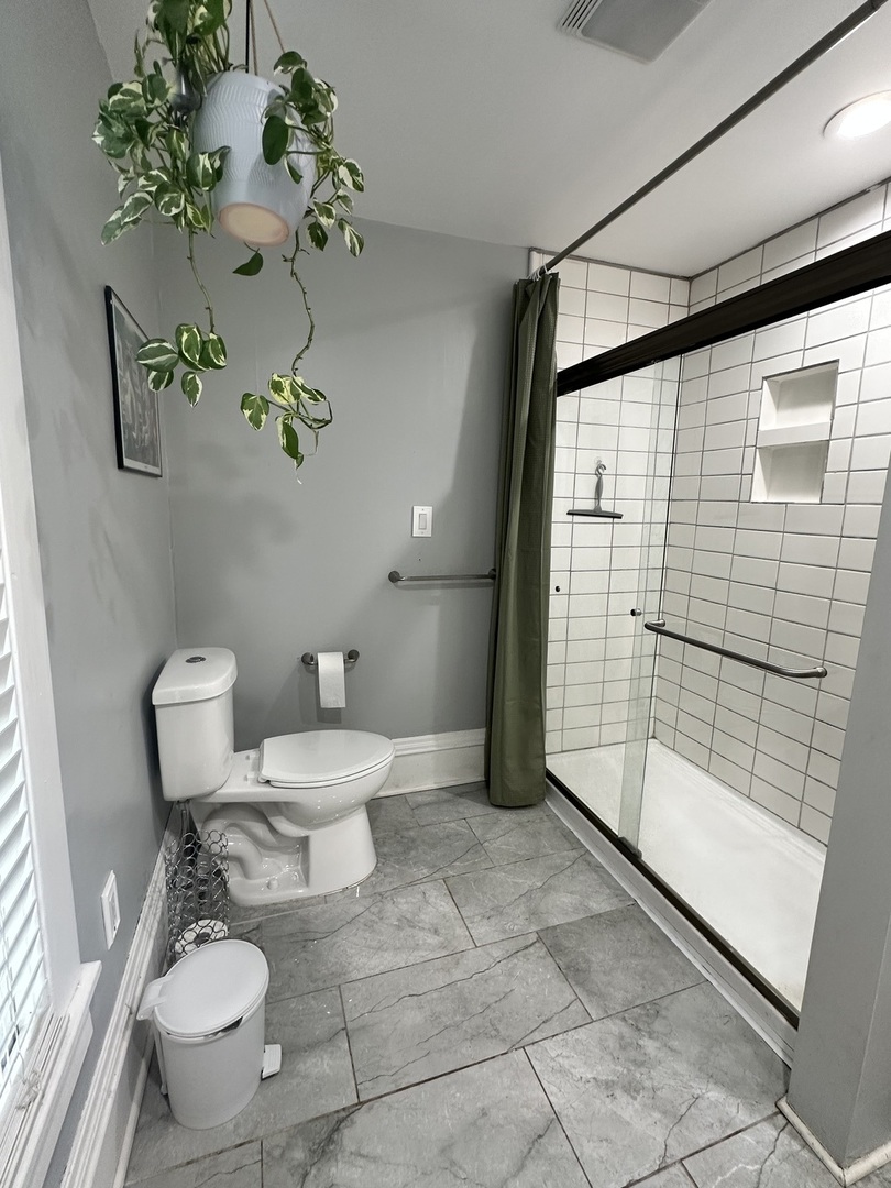 1102 8th Avenue Property Photo 11