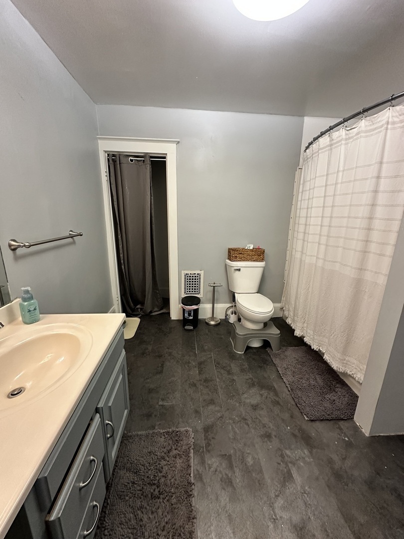 1102 8th Avenue Property Photo 16