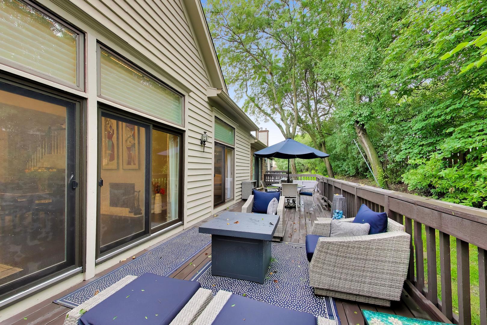 905 Villas Court Property Photo 25